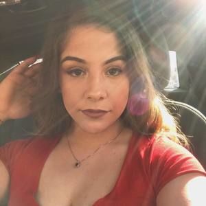 Meet your Posher, Isabella